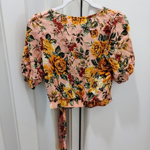 Shirt Floral - Picture 11 of 11